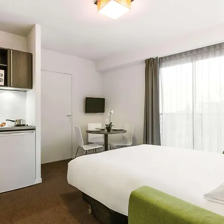 Apartmanhotel Adagio Access Viarme 3*