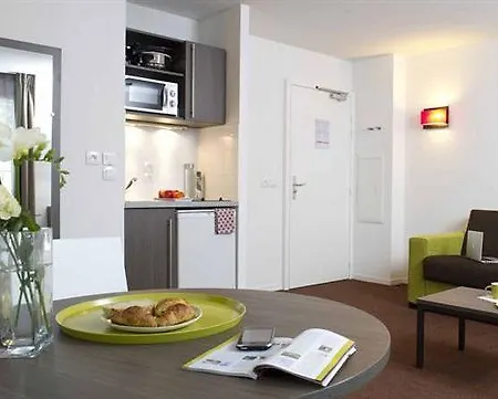 Adagio Access Viarme 3* Nantes